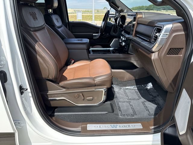 Used 2025 Ford F350 King Ranch AWD/4WD image 15