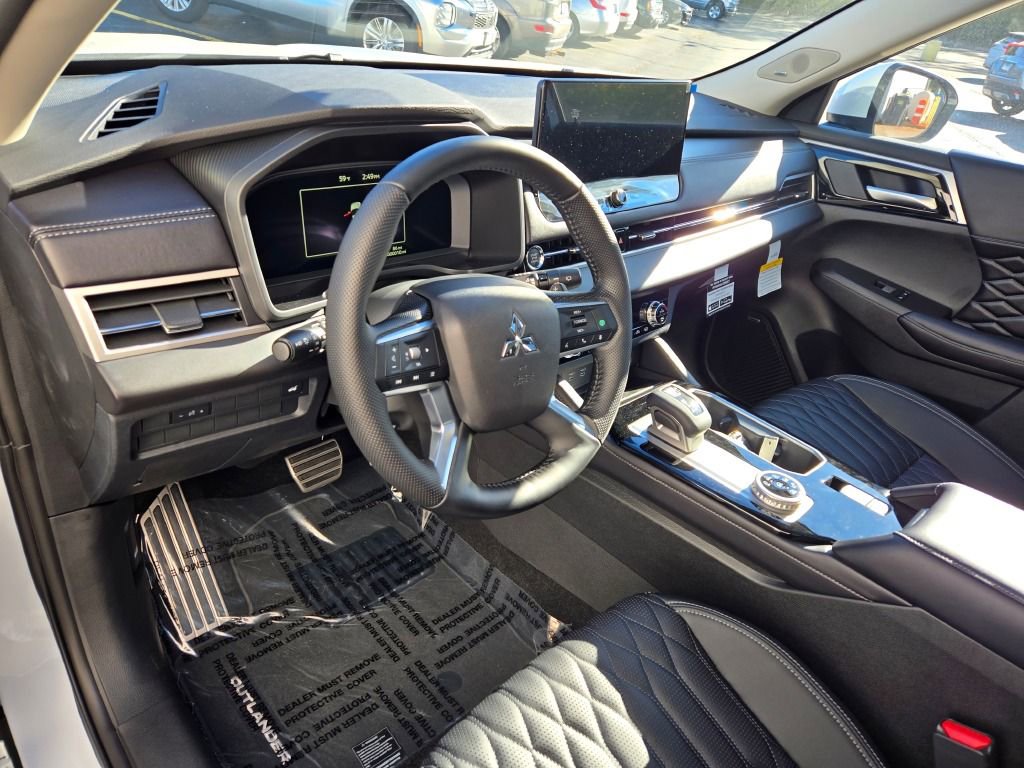New 2025 Mitsubishi Outlander SEL image 20