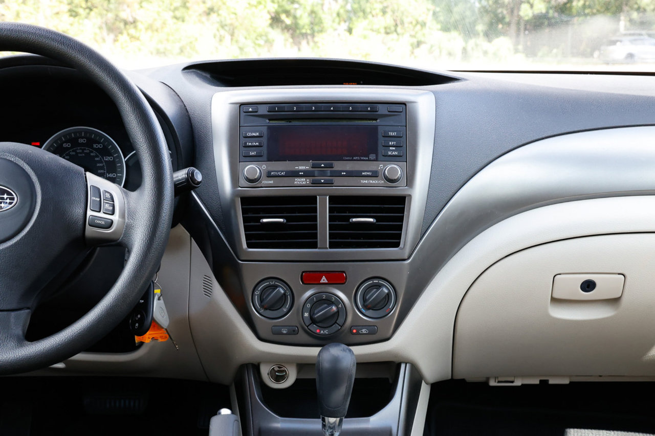 Used 2011 Subaru Impreza 2.5i image 31