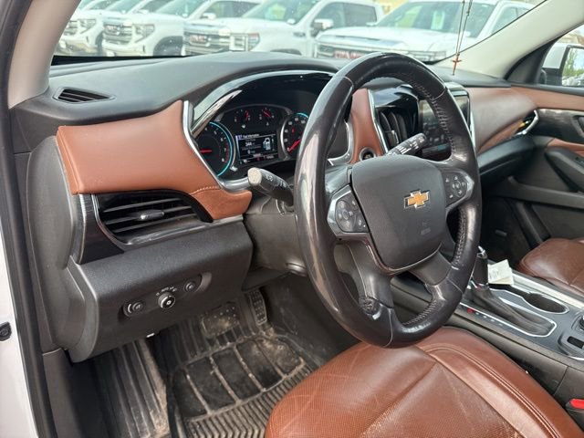 Used 2018 Chevrolet Traverse High Country AWD/4WD image 11