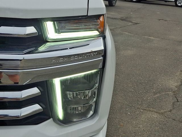 Used 2023 Chevrolet Silverado 2500 High Country image 32