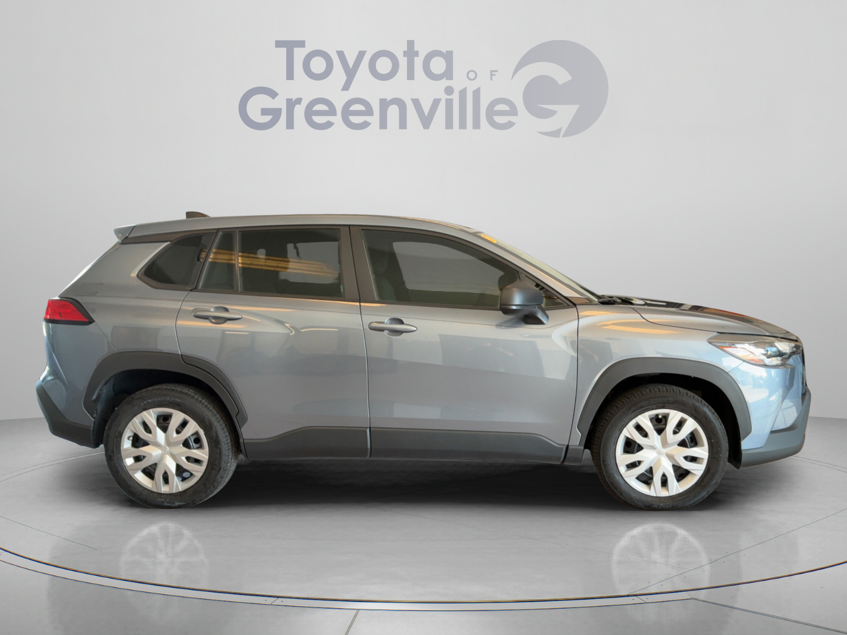 Certified 2022 Toyota Corolla Cross L AWD/4WD image 7