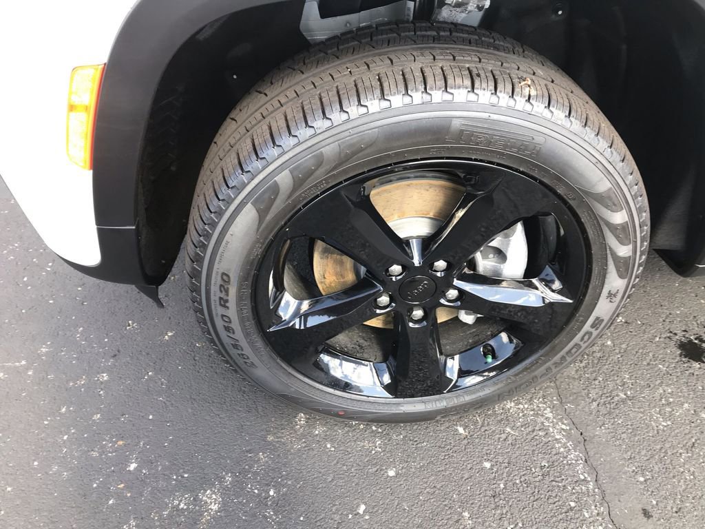 New 2026 Jeep Grand Cherokee L Limited image 10