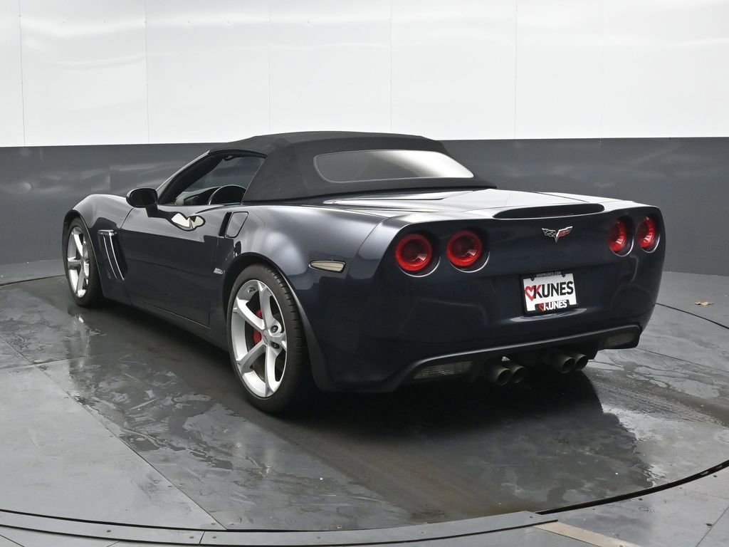 Used 2013 Chevrolet Corvette Grand Sport w/ 3LT Preferred Equipment Group RWD image 11