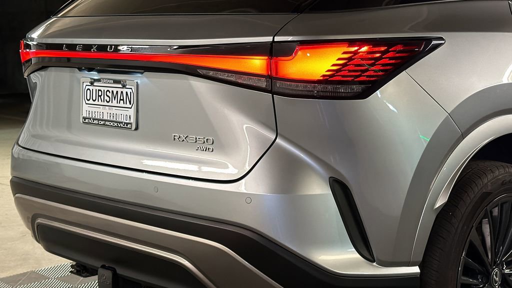 Certified 2024 Lexus RX 350 Premium w/ Kick Sensor & Tow Package AWD/4WD image 9