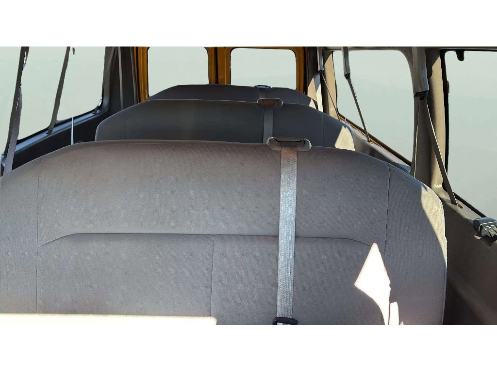 Used 2014 Ford E-250 and Econoline 250 image 13