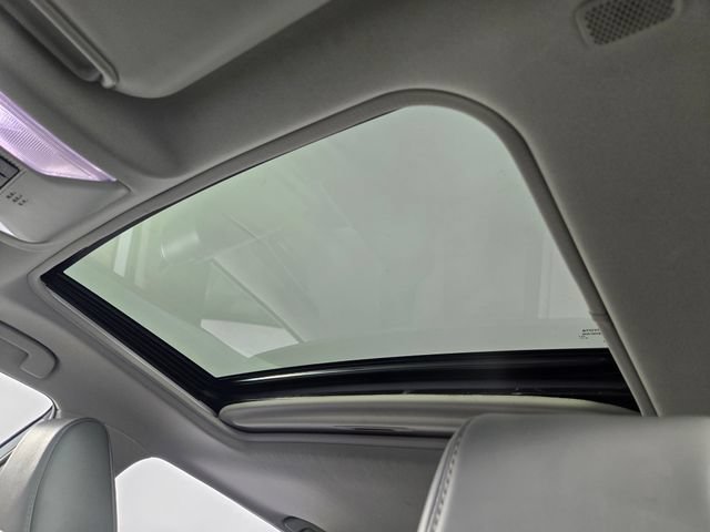 Used 2023 Toyota RAV4 XLE Premium FWD image 22