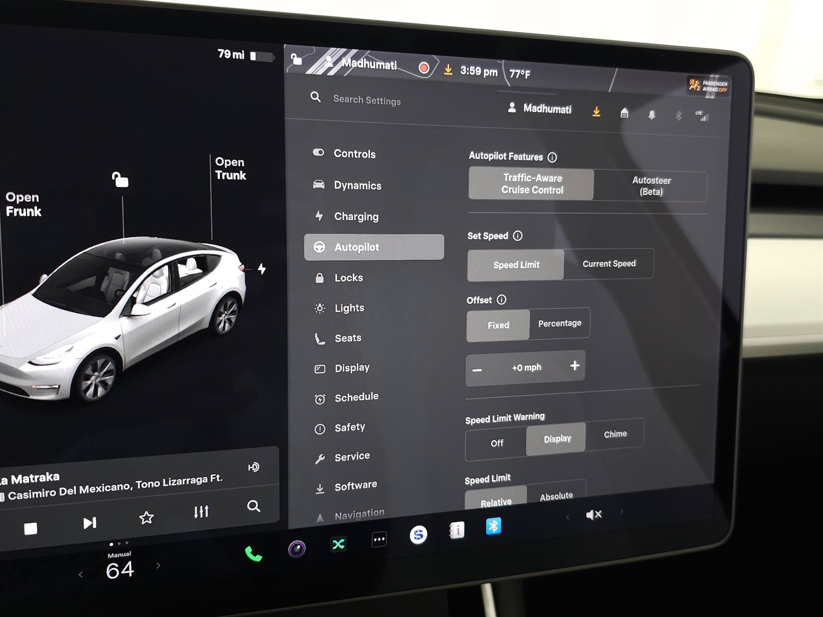 Used 2021 Tesla Model Y Long Range AWD/4WD image 24