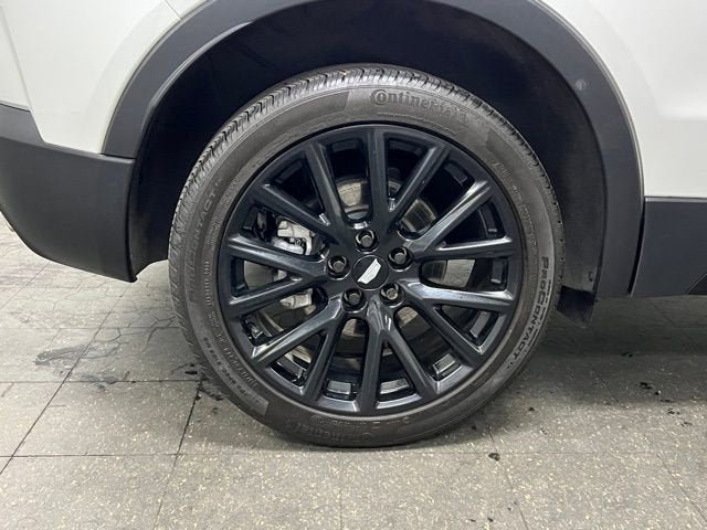 Certified 2023 Cadillac XT4 Sport w/ LPO, Onyx Lite Package image 12