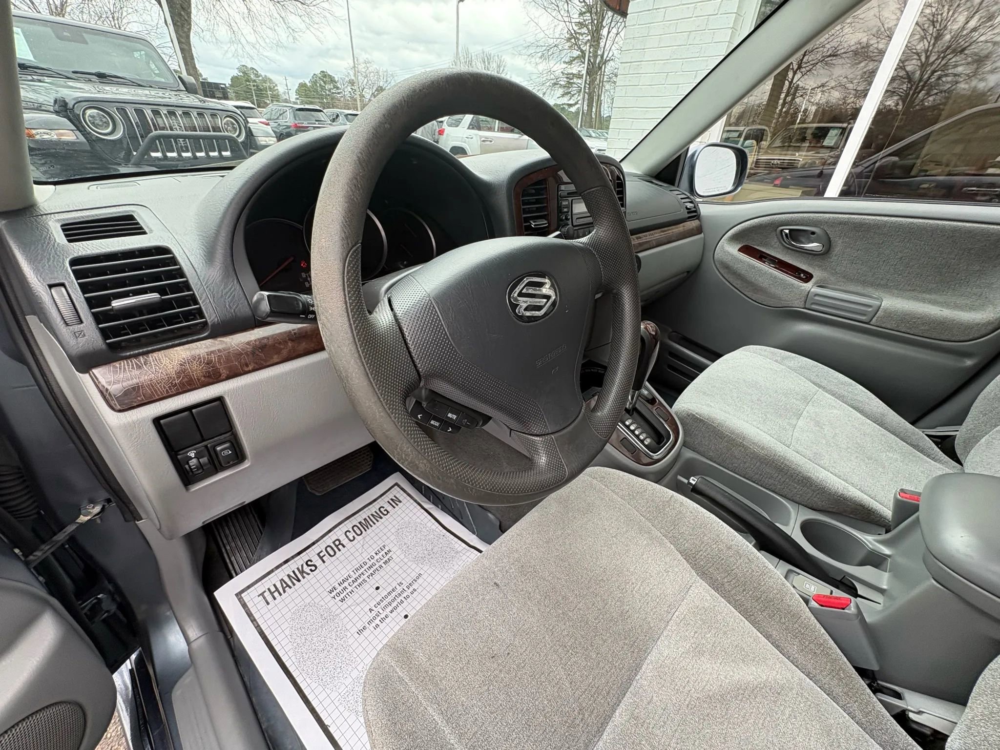 Used 2004 Suzuki XL7 LX image 30