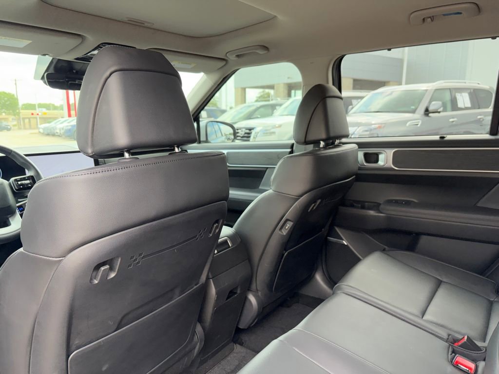 Used 2024 Hyundai Santa Fe Limited image 24