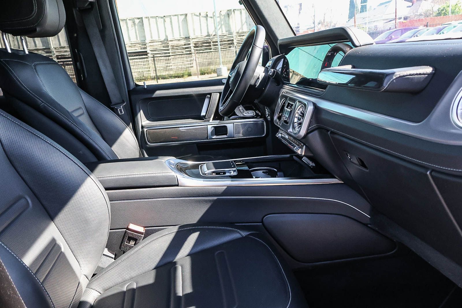 Used 2025 Mercedes-Benz G 550 image 19