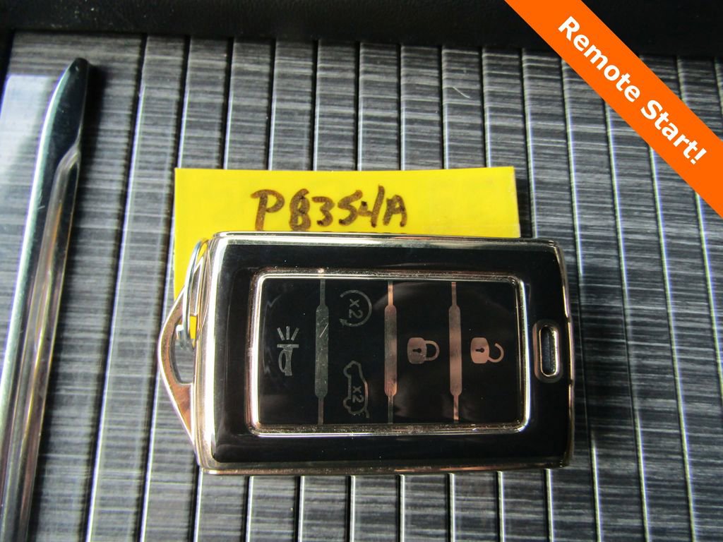 Used 2022 Jeep Wagoneer Series III w/ Flexible Seating Group image 23