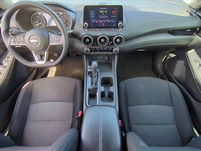 Used 2024 Nissan Sentra SV image 11