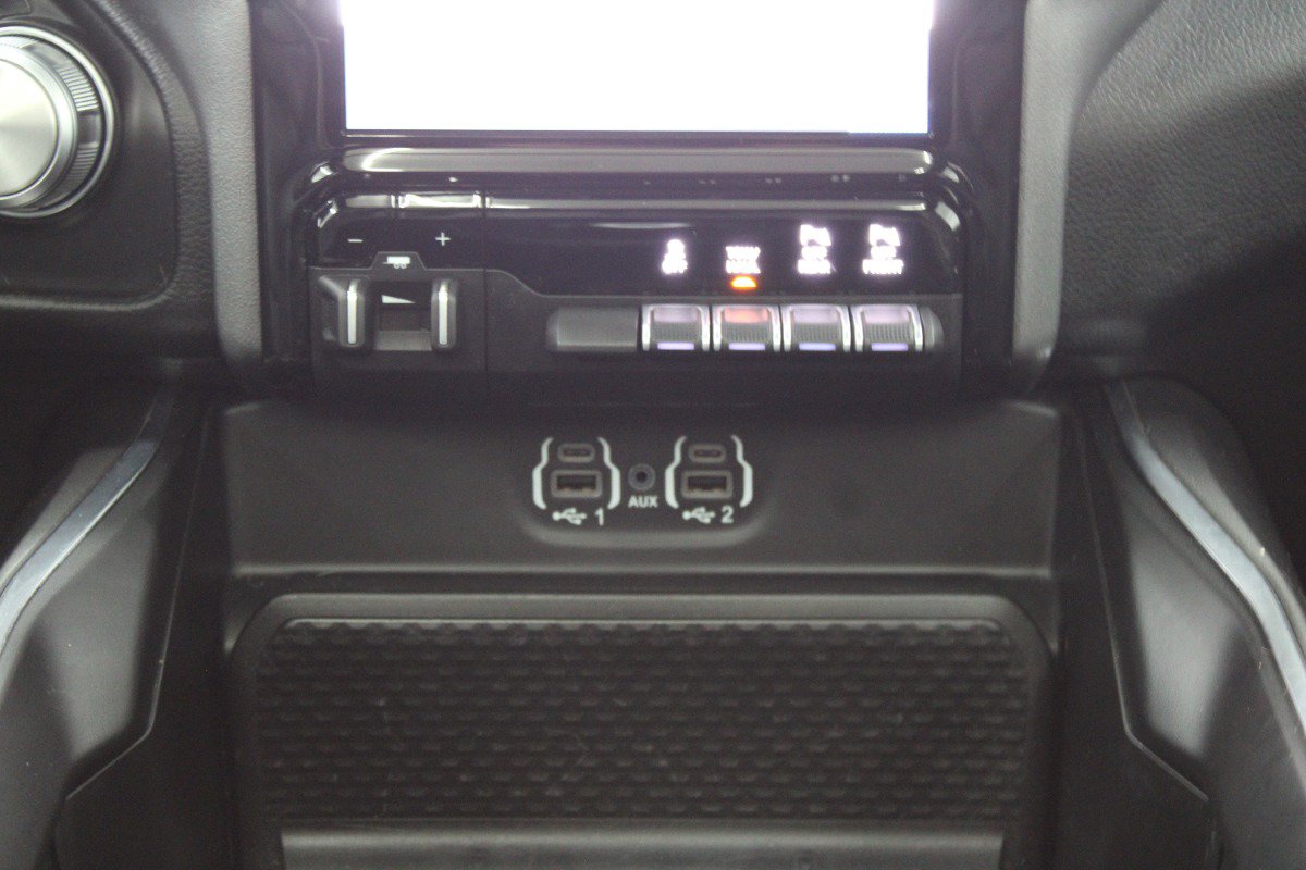 Used 2023 RAM 1500 Laramie image 33