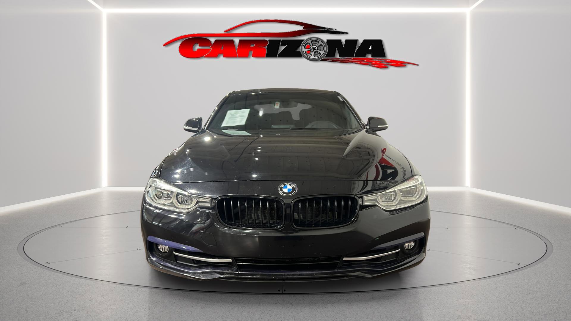 Used 2018 BMW 330i xDrive Sedan image 2