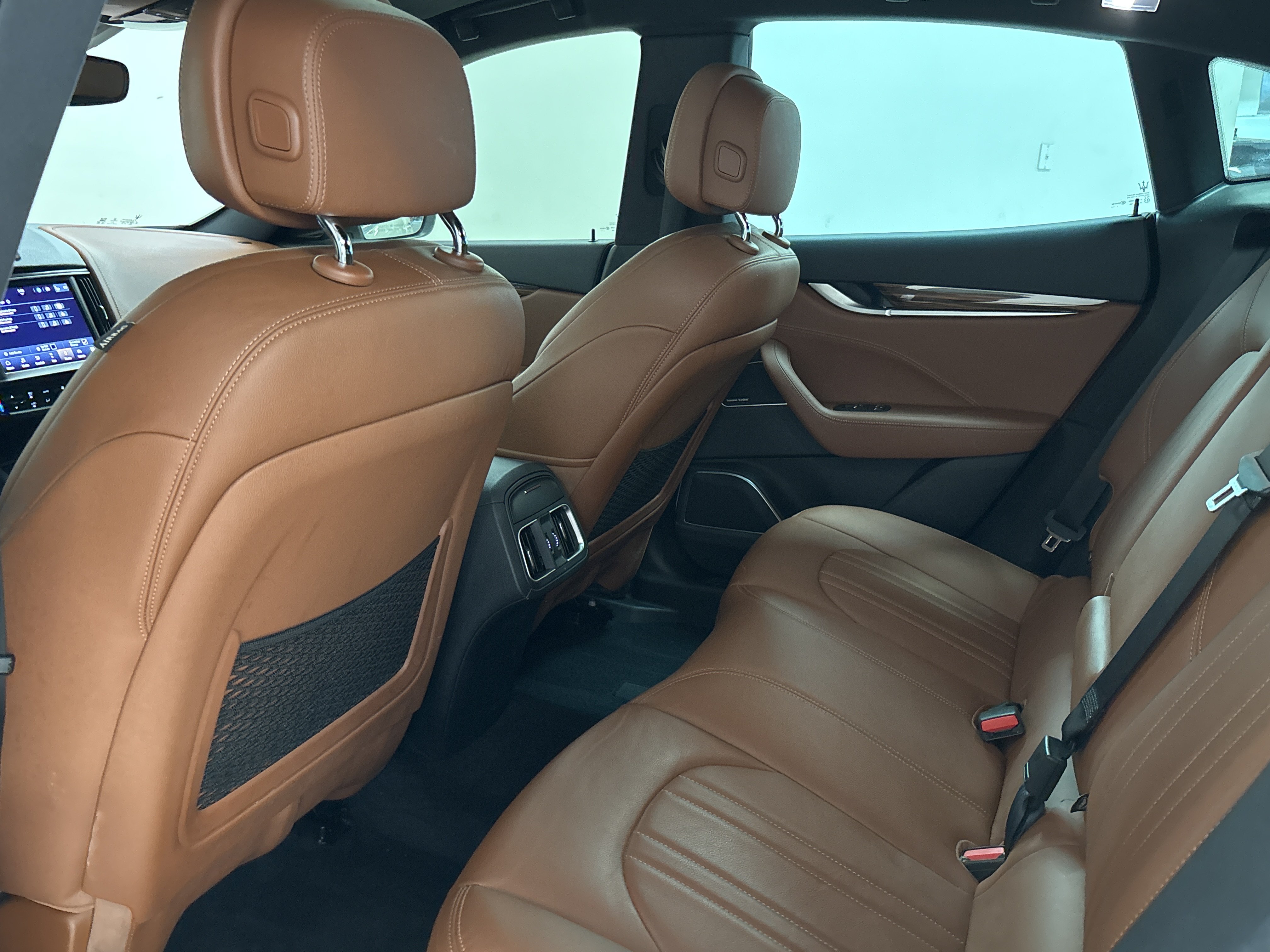 Used 2022 Maserati Levante GT AWD/4WD image 23