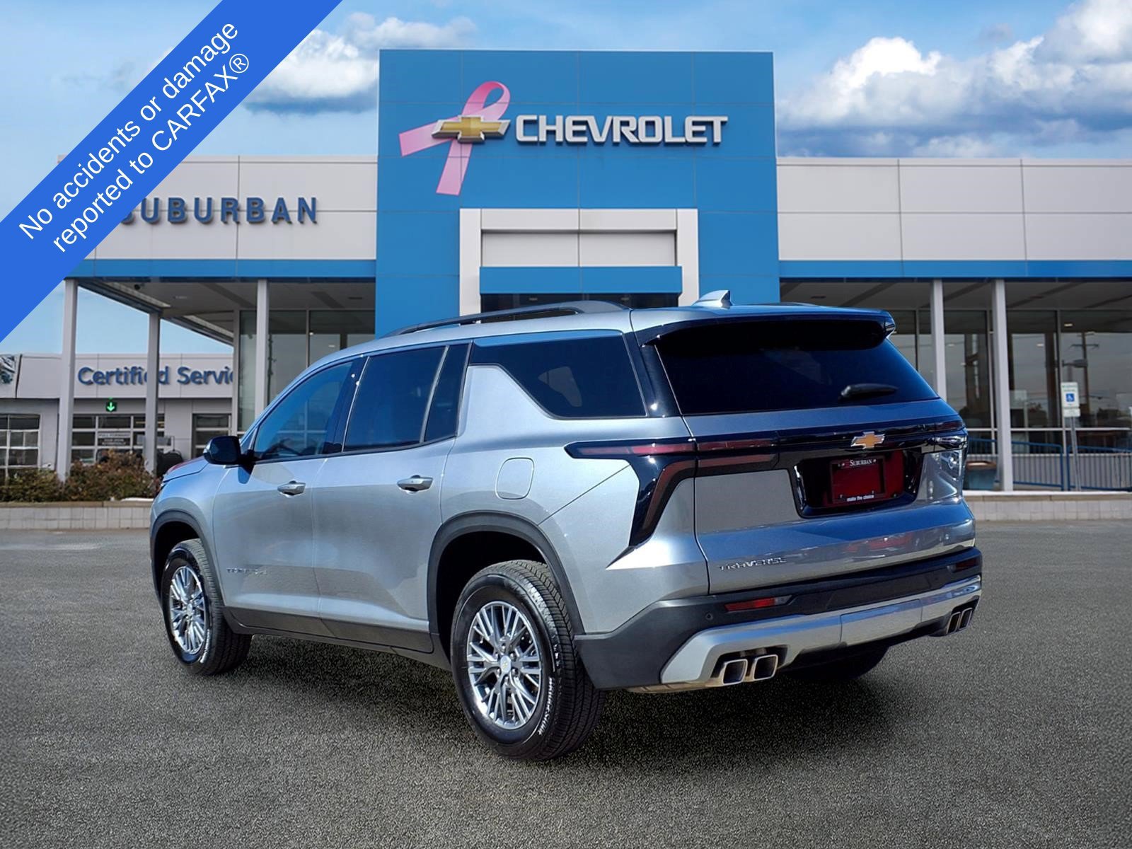Used 2026 Chevrolet Traverse LT FWD image 7