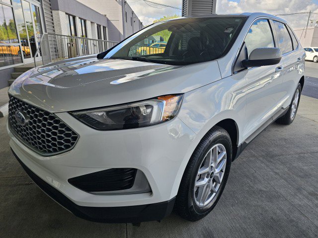 Used 2024 Ford Edge SEL