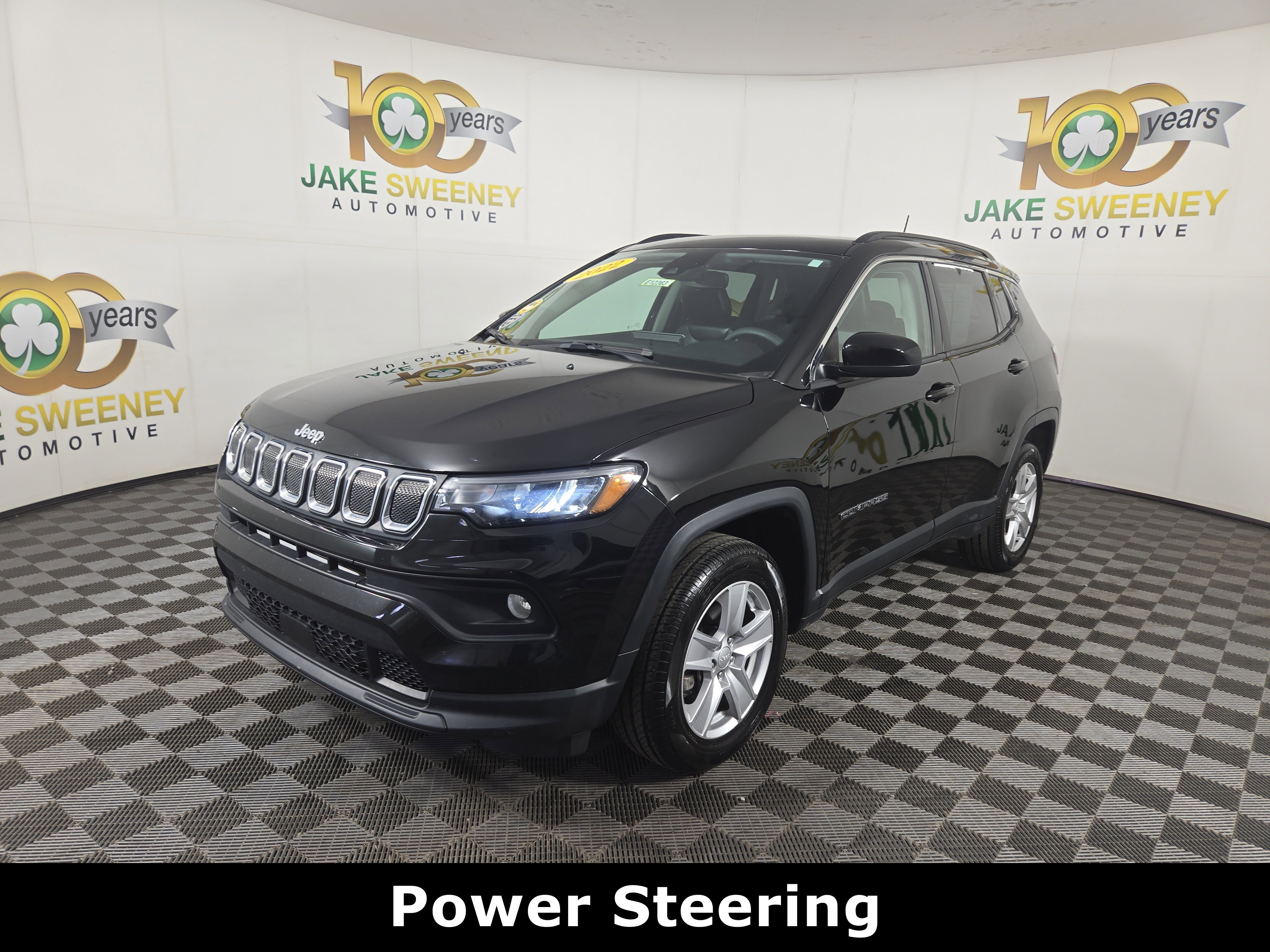 Certified 2022 Jeep Compass Latitude w/ Sun and Sound Group AWD/4WD image 4
