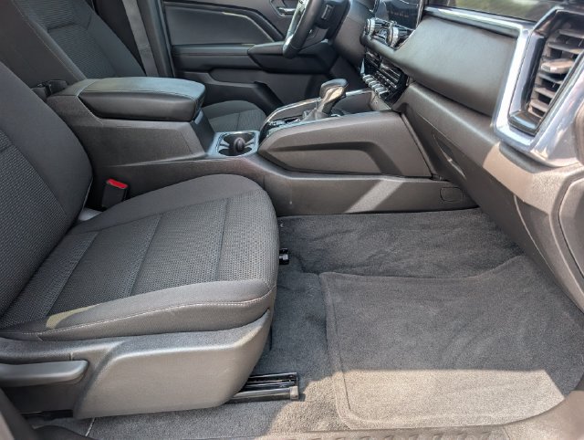 Used 2024 GMC Canyon Elevation w/ Convenience Package RWD image 28