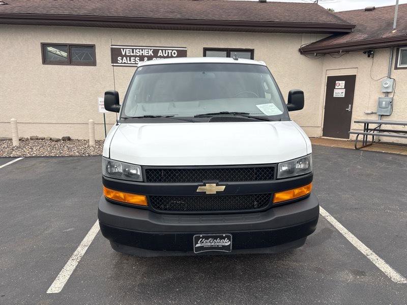 Used 2021 Chevrolet Express 2500 w/ Driver Convenience Package image 8