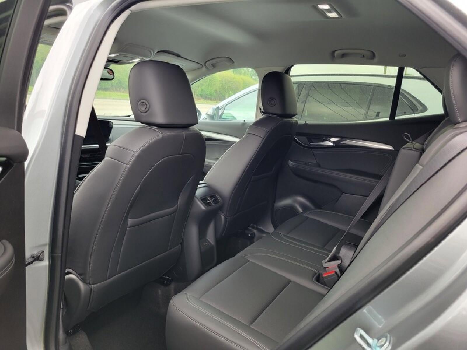 New 2026 Buick Envision Preferred AWD/4WD image 27