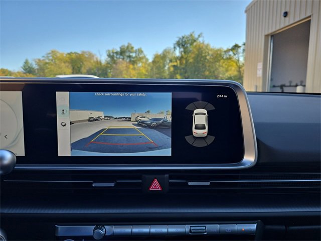 New 2025 Hyundai Ioniq 6 SE image 17