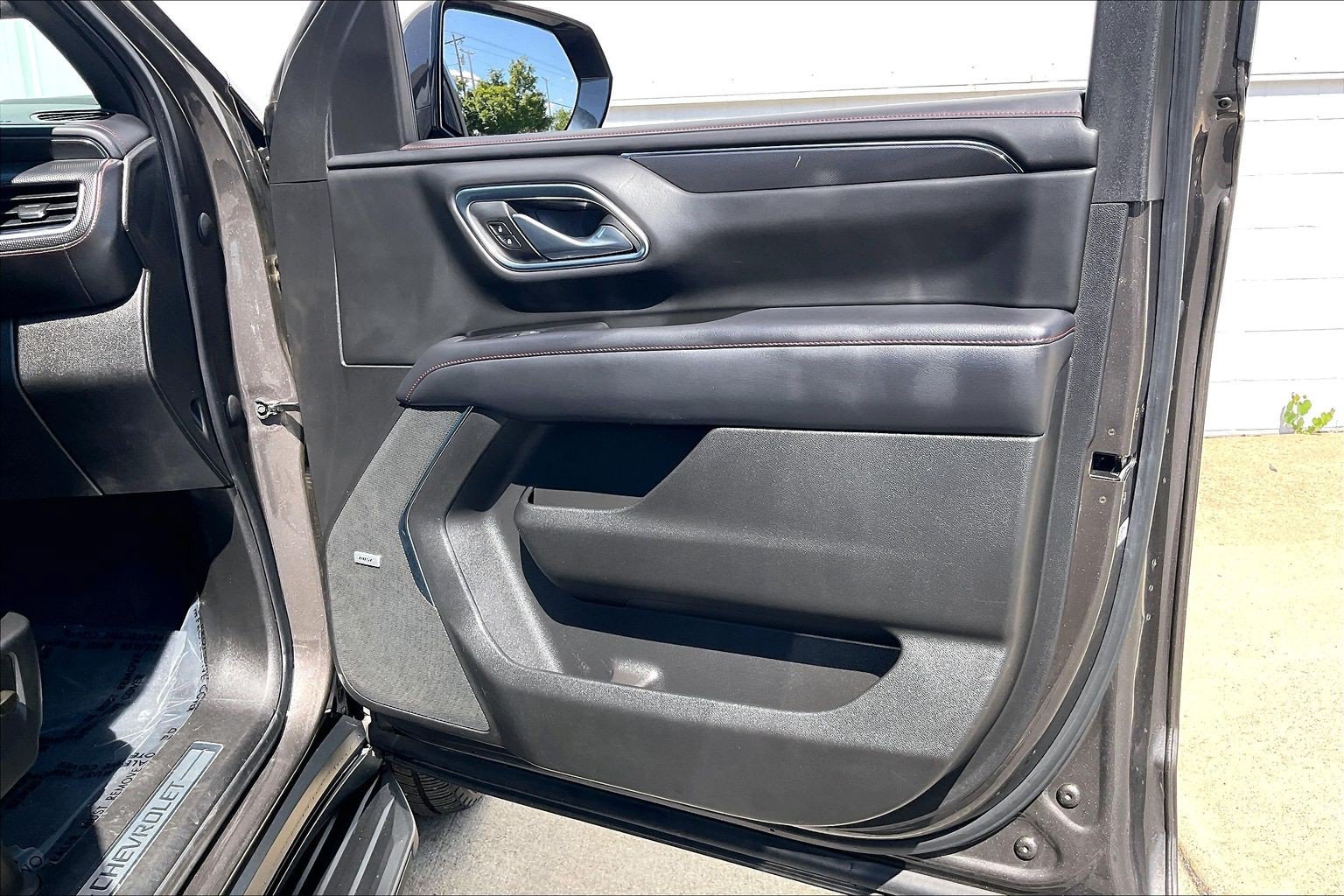 Used 2021 Chevrolet Tahoe RST AWD/4WD image 29