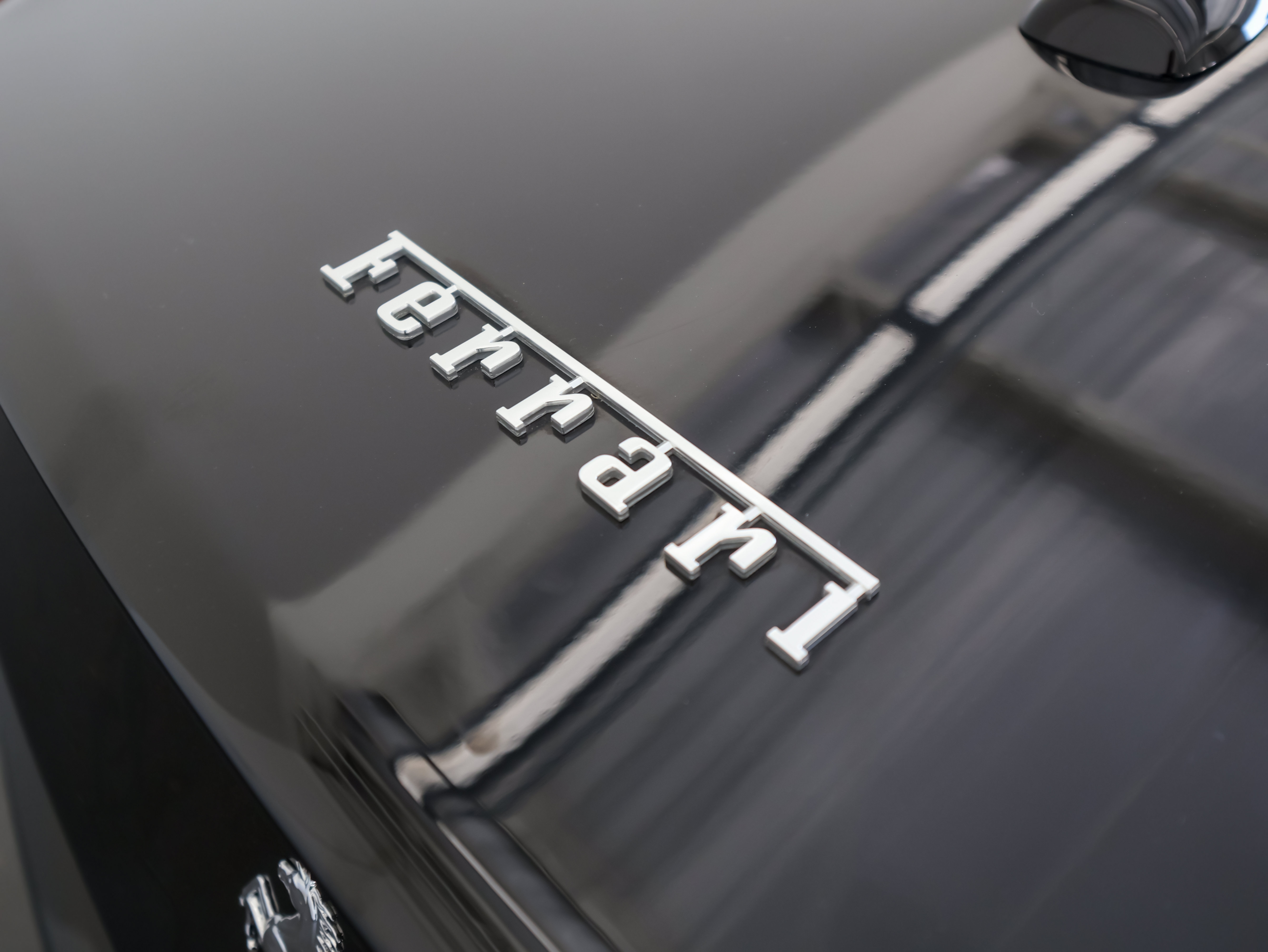 Used 2017 Ferrari California T RWD image 39