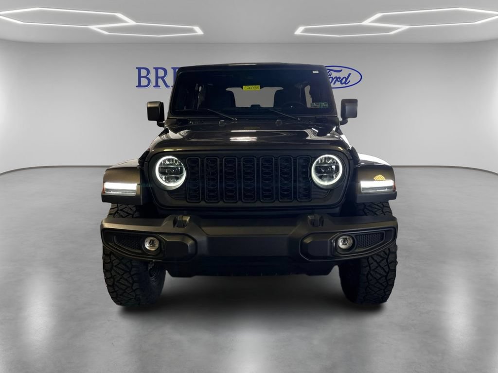 Used 2024 Jeep Wrangler Unlimited Sahara w/ Safety Group AWD/4WD image 2