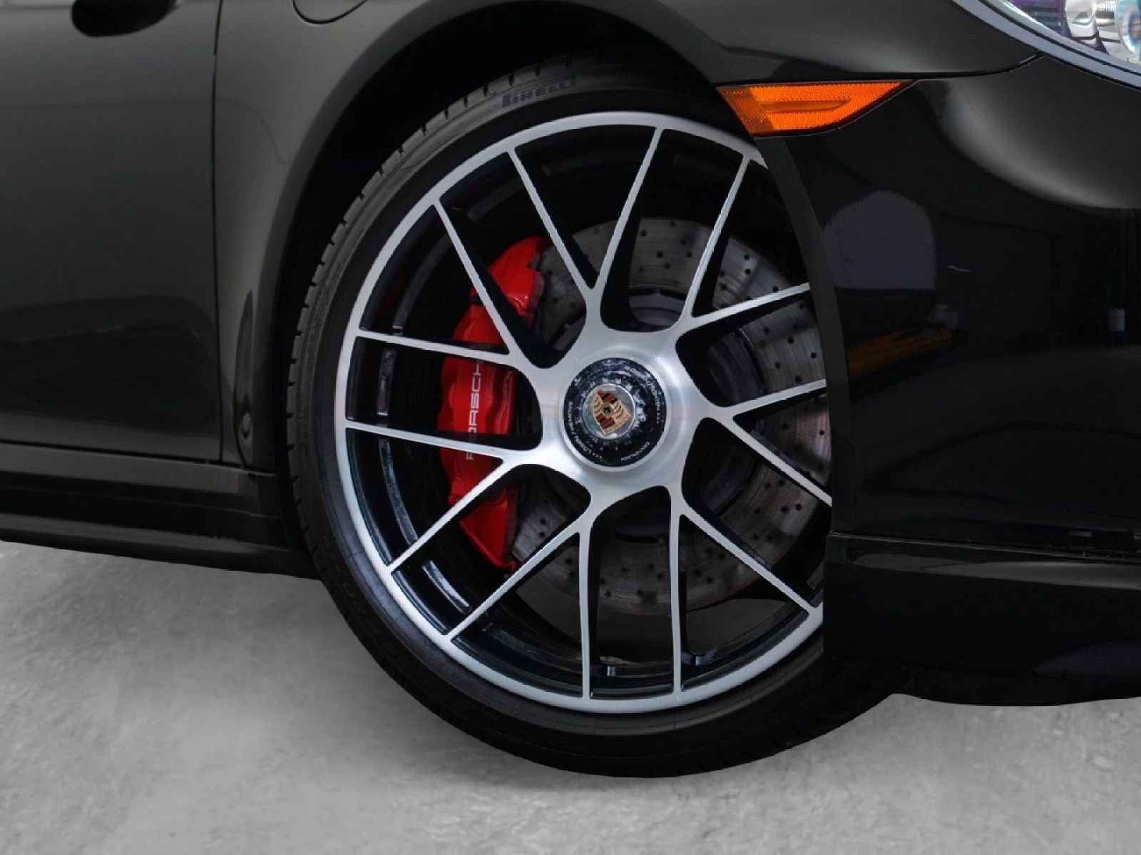 Used 2018 Porsche 911 Turbo AWD/4WD image 3