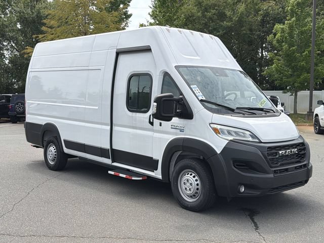 New 2024 RAM ProMaster 3500 w/ Delivery Van Package FWD image 16