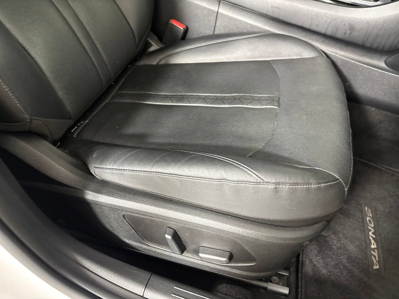 Used 2022 Hyundai Sonata Limited FWD image 33