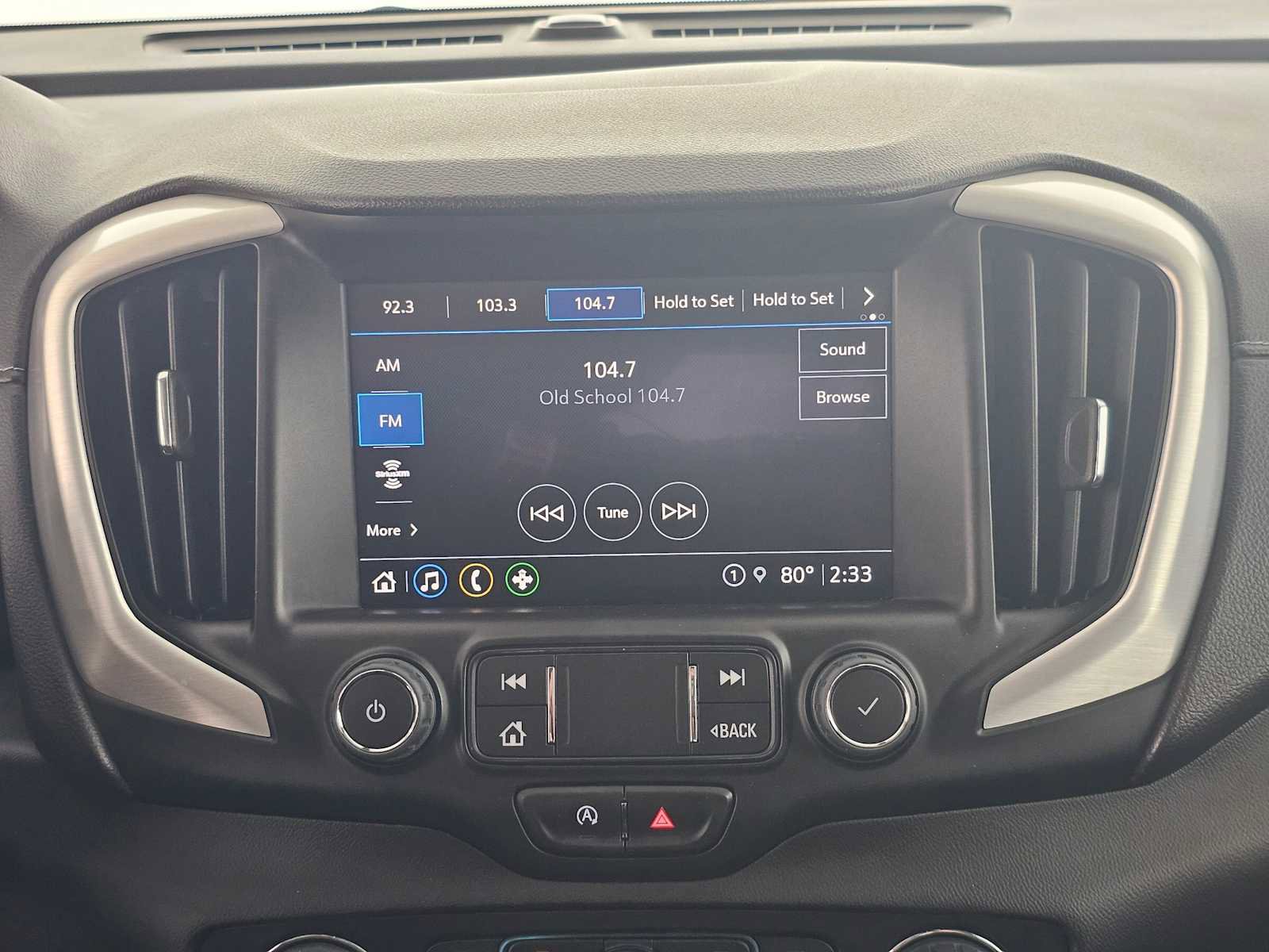 Used 2023 GMC Terrain SLT image 29