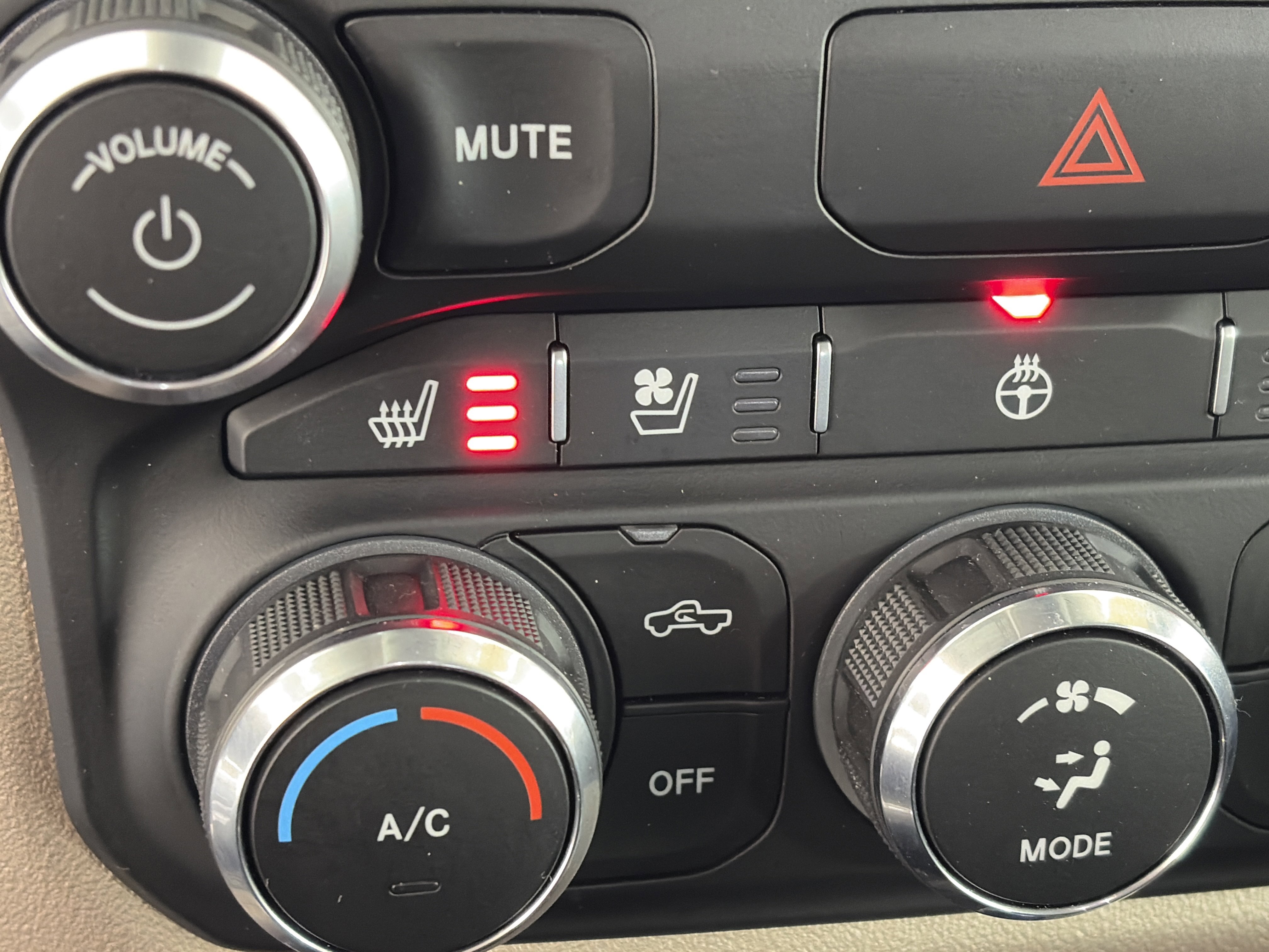 Used 2022 RAM 1500 Laramie image 24