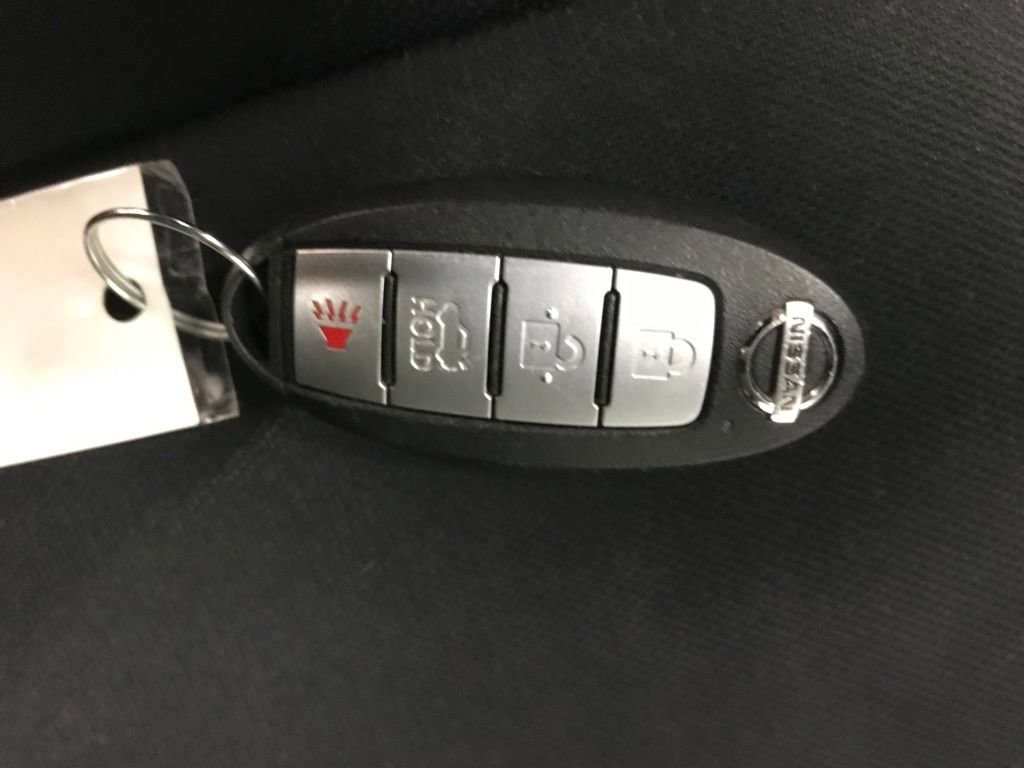 Used 2023 Nissan Sentra SV image 43