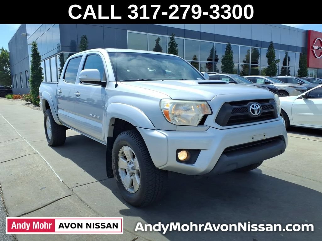Used 2012 Toyota Tacoma 4x4 Double Cab w/ TRD Sport Pkg image 2
