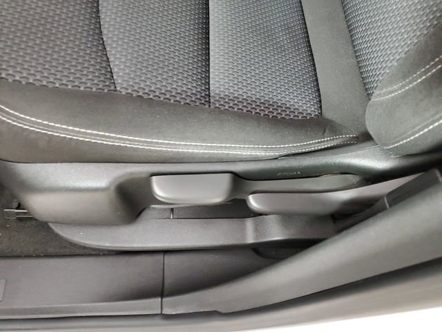 Used 2024 GMC Terrain SLE image 23