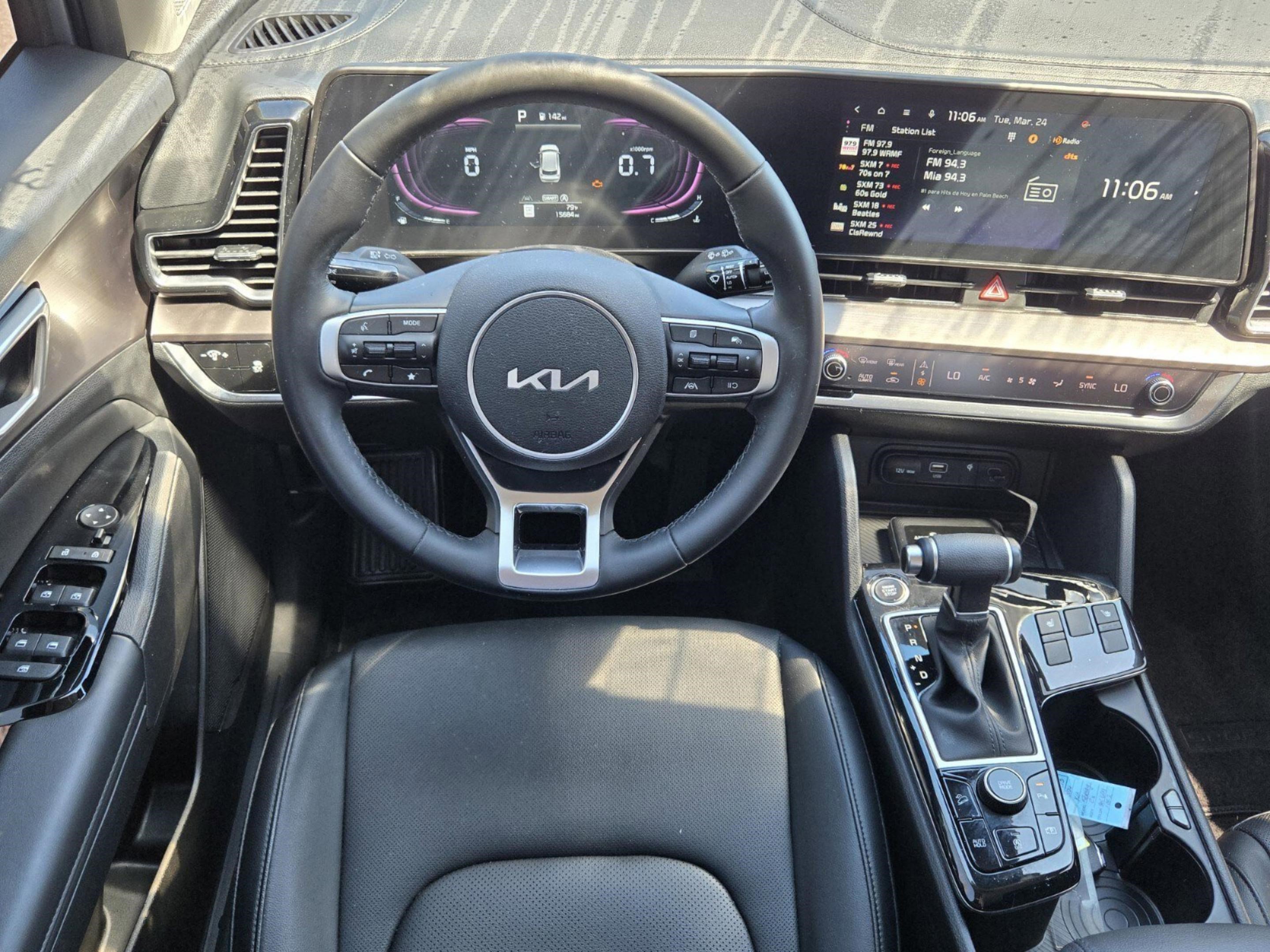Used 2024 Kia Sportage EX image 34