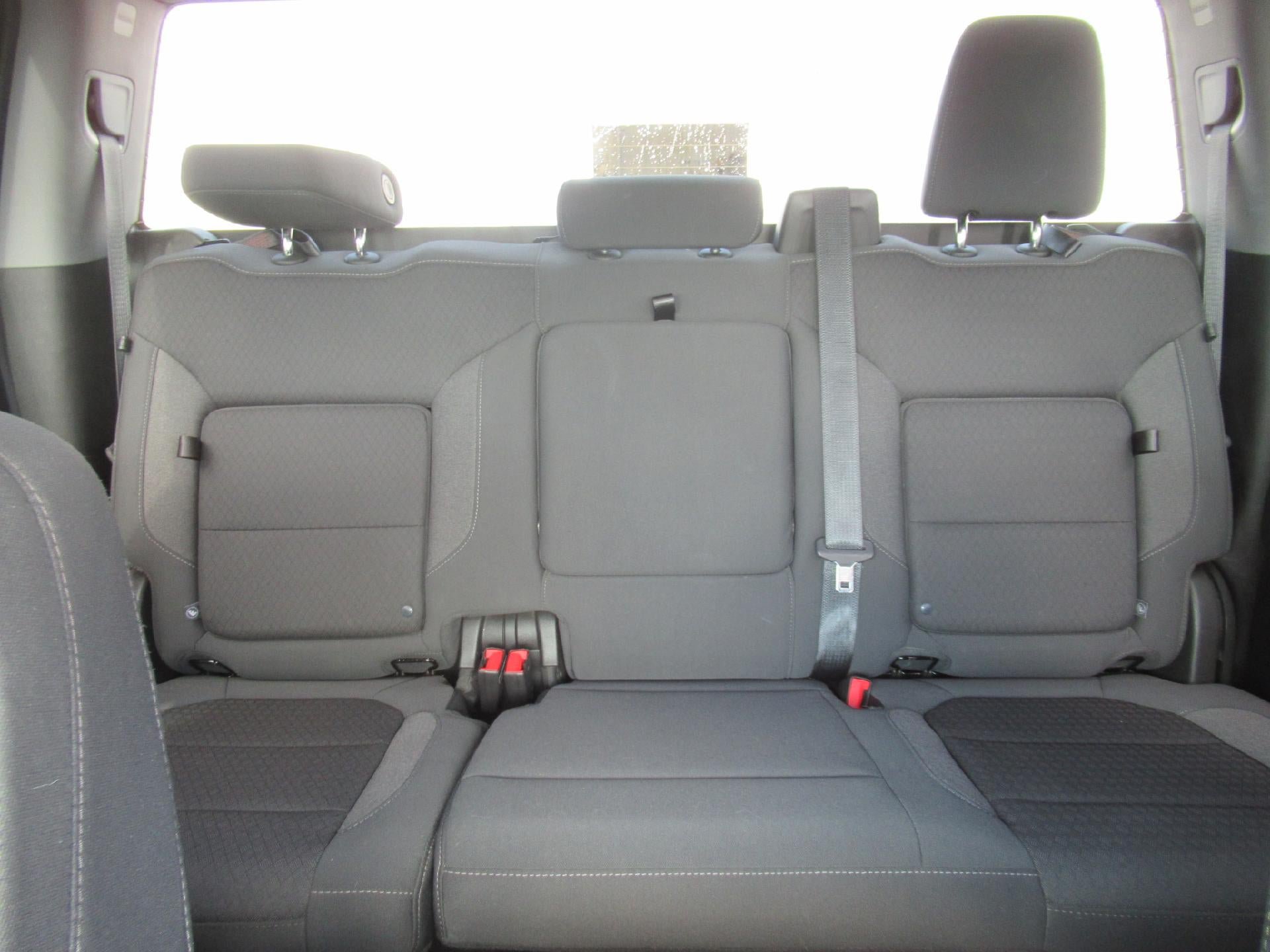 Used 2021 Chevrolet Silverado 1500 LT Trail Boss w/ Bed Protection Package AWD/4WD image 11