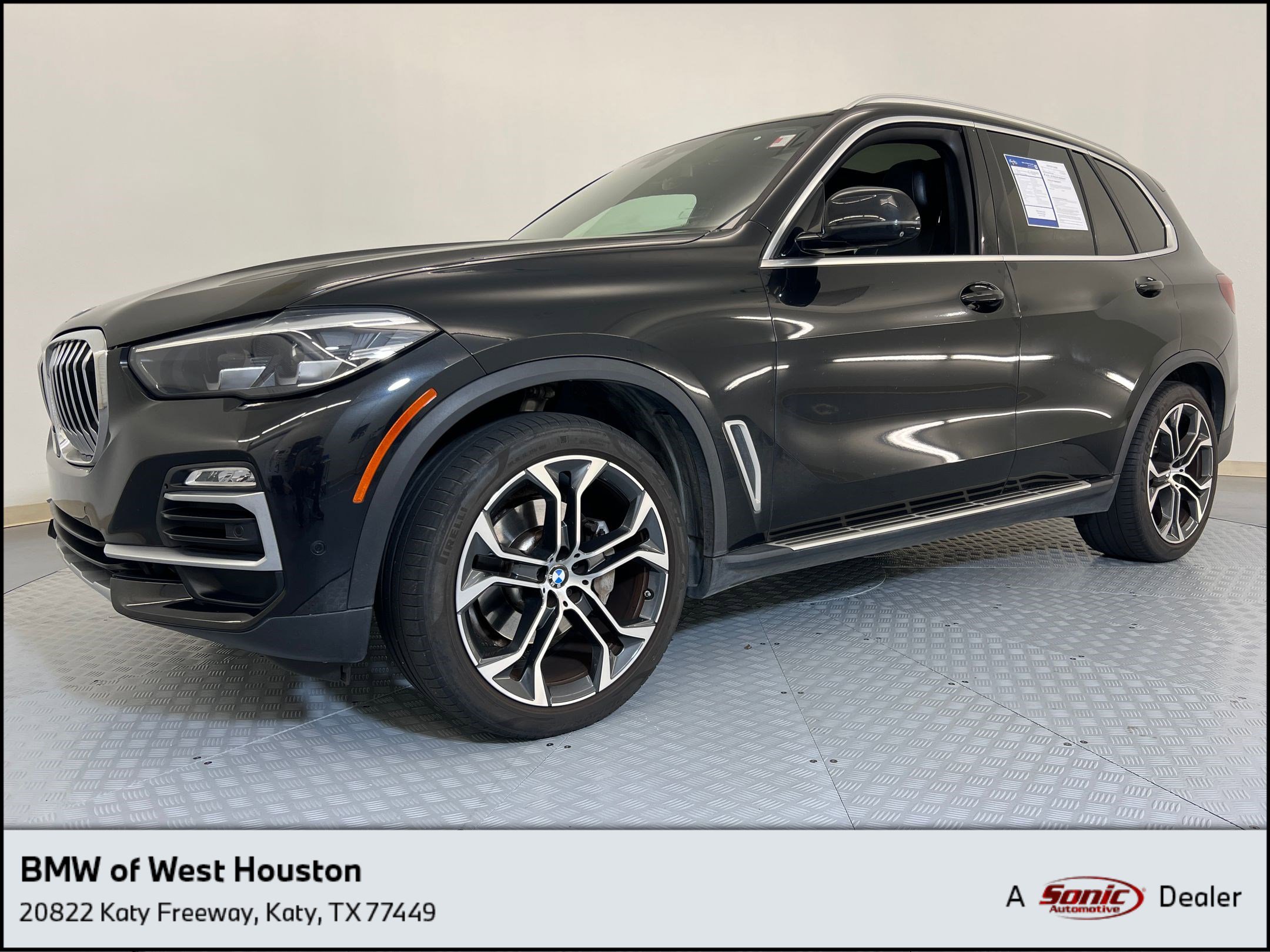 Used 2021 BMW X5 sDrive40i w/ Premium Package 3