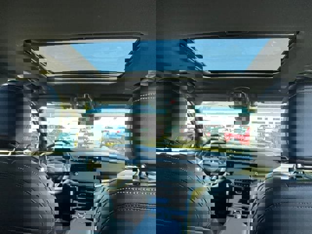 New 2026 Jeep Grand Cherokee Altitude image 24