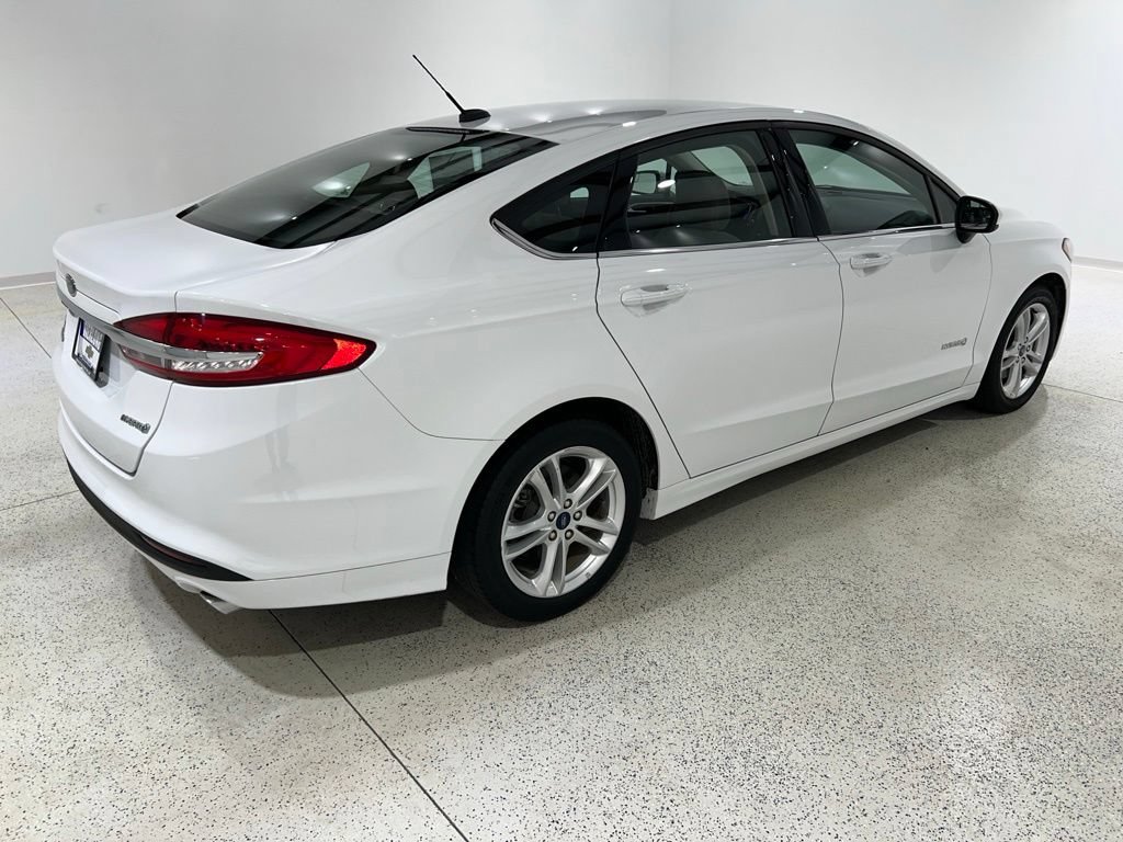 Used 2018 Ford Fusion S FWD image 5