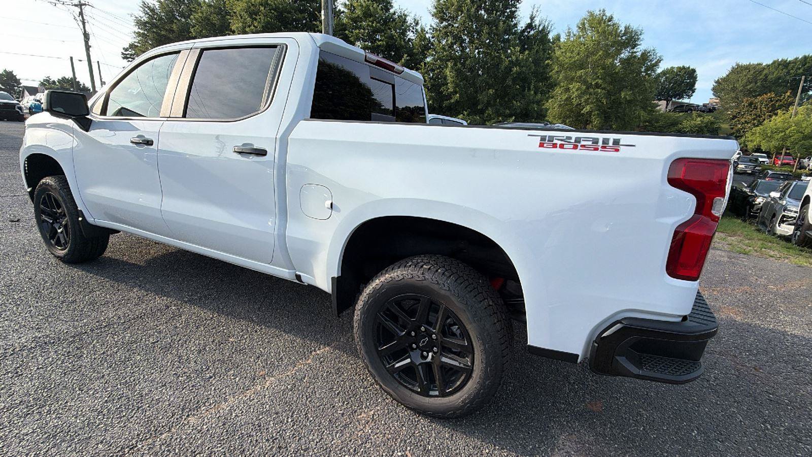 New 2026 Chevrolet Silverado 1500 LT Trail Boss w/ LT Trail Boss Premium Package AWD/4WD image 11