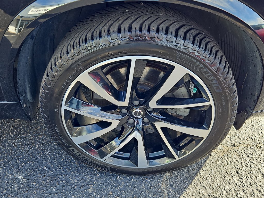 Used 2021 Volvo XC90 T8 Inscription Expression w/ Protection Package Premier image 34