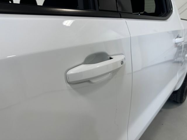 Used 2023 GMC Sierra 1500 Elevation image 18