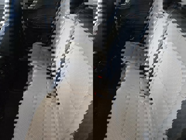 Used 2023 Ford Escape SE image 16