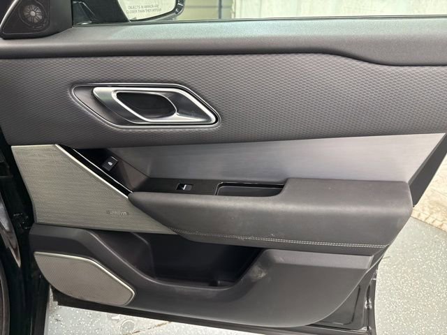 Used 2023 Land Rover Range Rover Velar HST AWD/4WD image 15