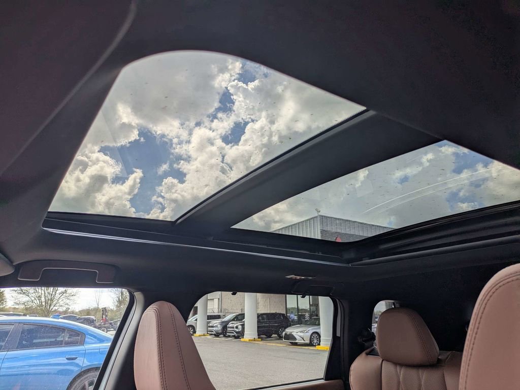 New 2026 Mitsubishi Outlander SEL image 22